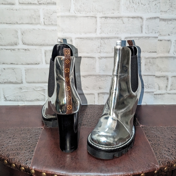Louis Vuitton Metallic Platform Heels size 8 - Picture 3 of 16